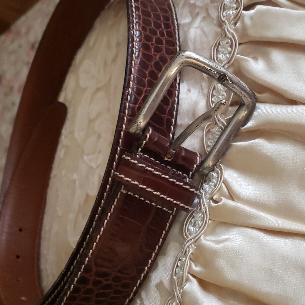 Beautiful Brown Leather Belt